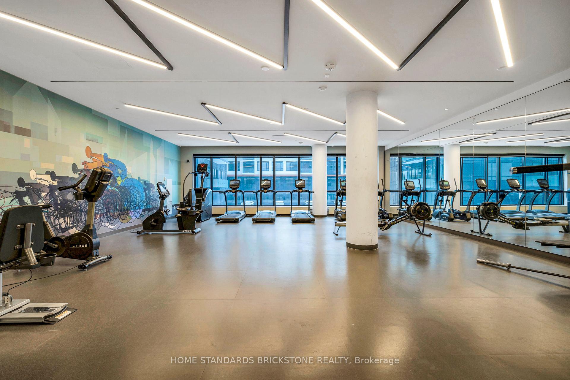 2 Bedrooms Condo at 34 Tubman, Toronto For sale