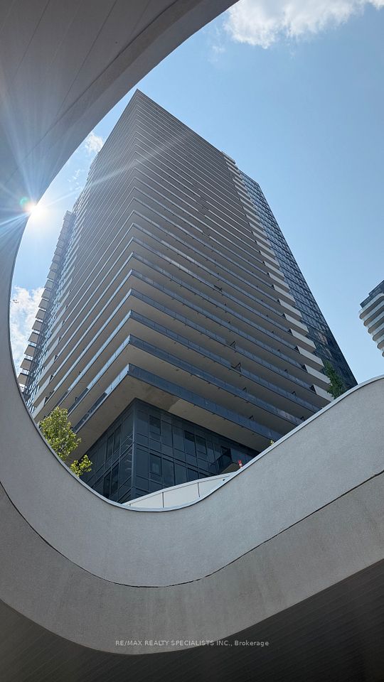 5105 Hurontario
