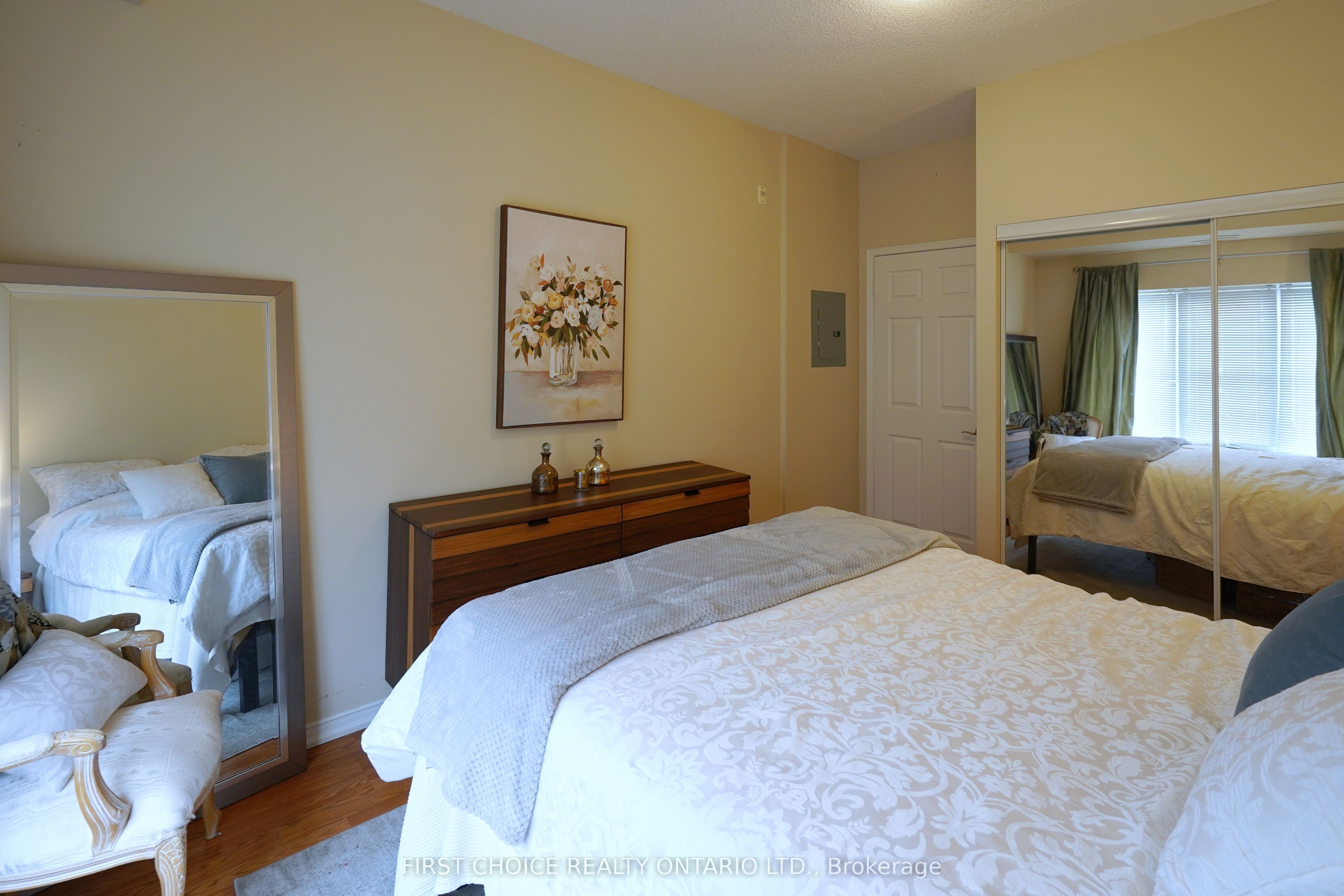 9973 Keele Street, #101