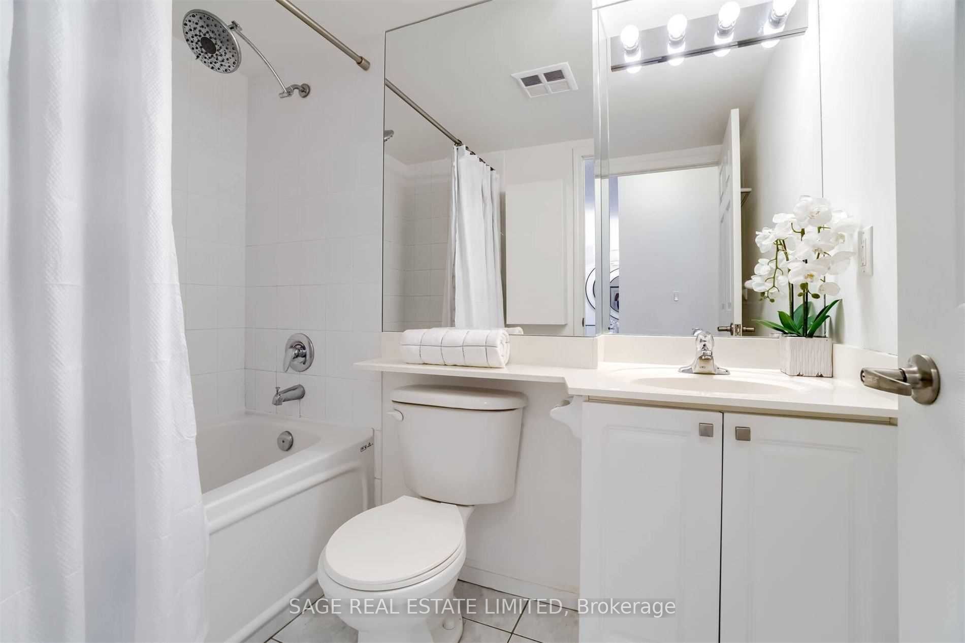 311 Richmond Street E, #605