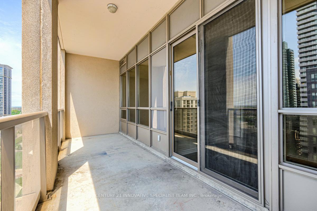 2 Bedrooms Condo at 4080 Living Arts,  Mississauga For sale