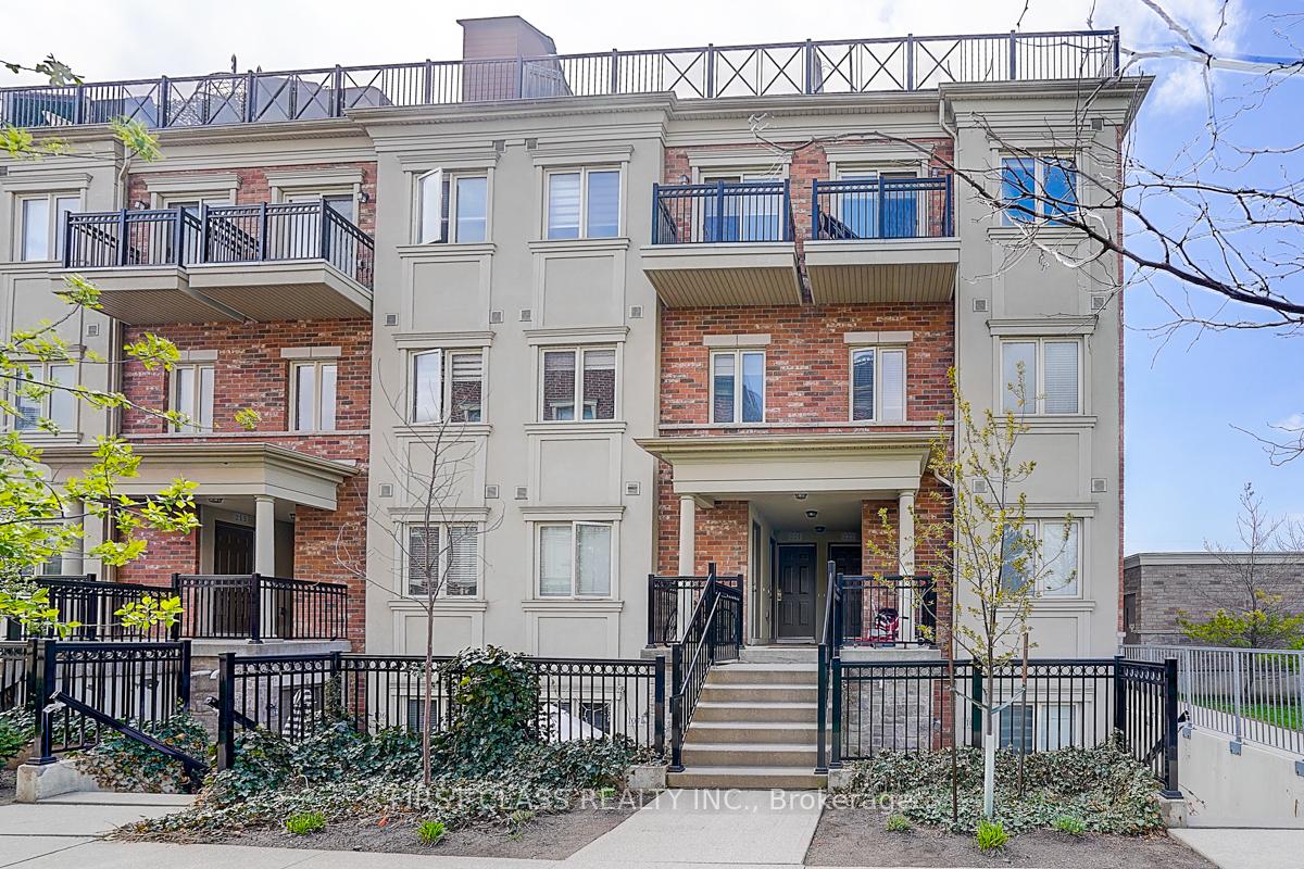 3 Bedrooms Condo at 17 Coneflower,  Toronto For sale