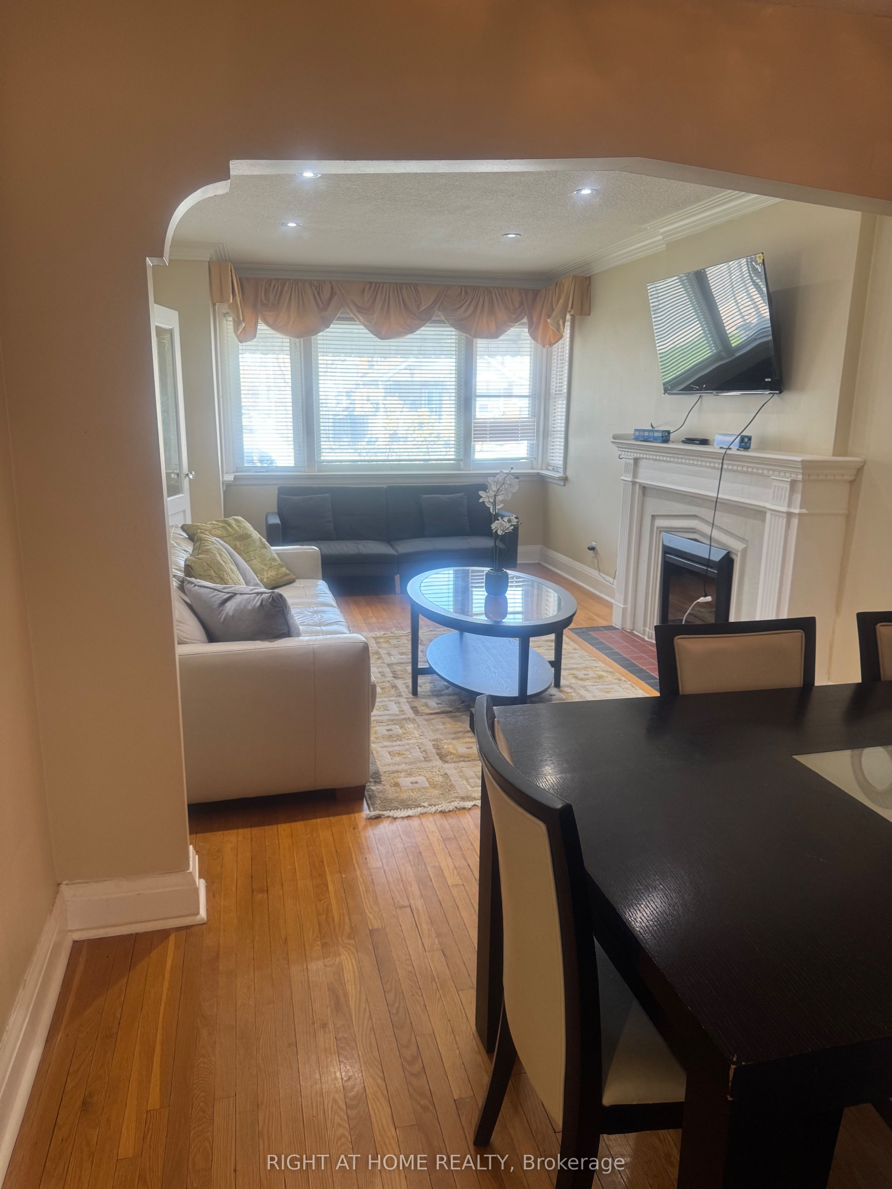 591 O'connor Drive, #MAIN