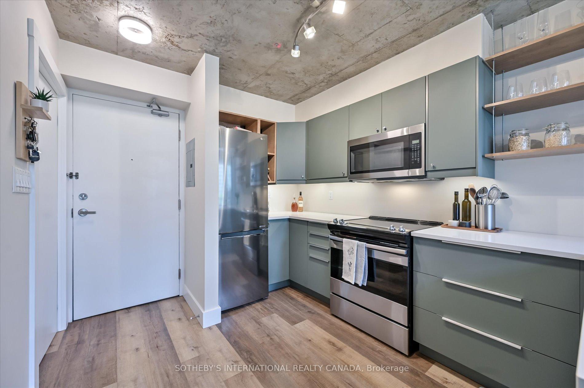 2 Bedrooms Condo at 1029 King, Toronto For sale