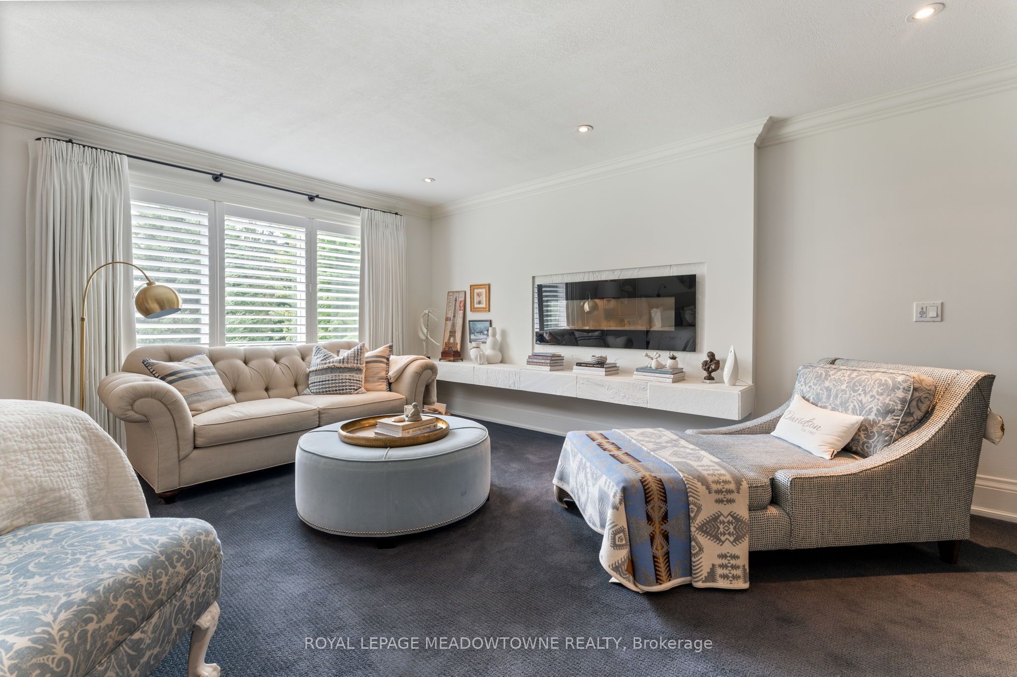 3 Bogle Drive
