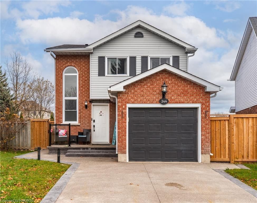 Front facade with a garage
