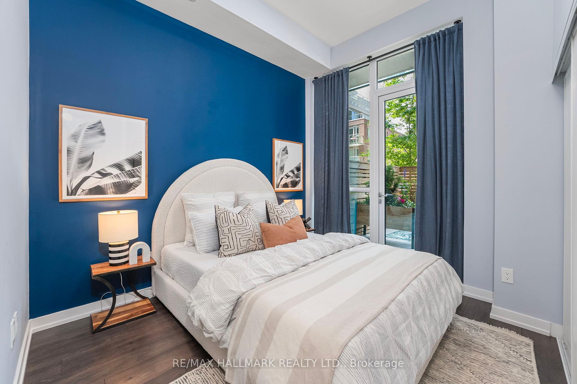 2 Bedrooms Condo at 150 Logan, Toronto For sale