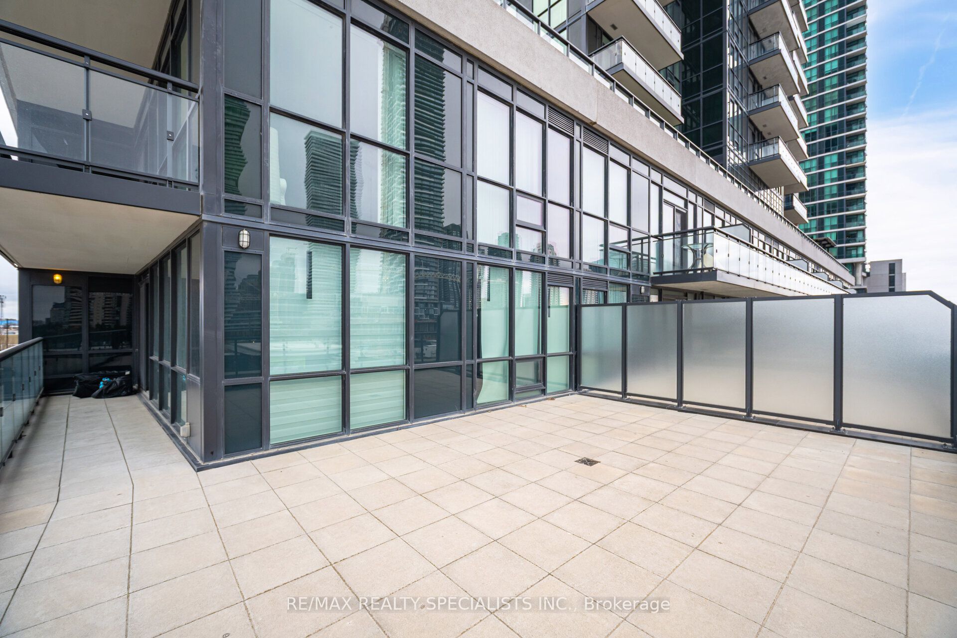 3975 Grand Park Drive, #304
