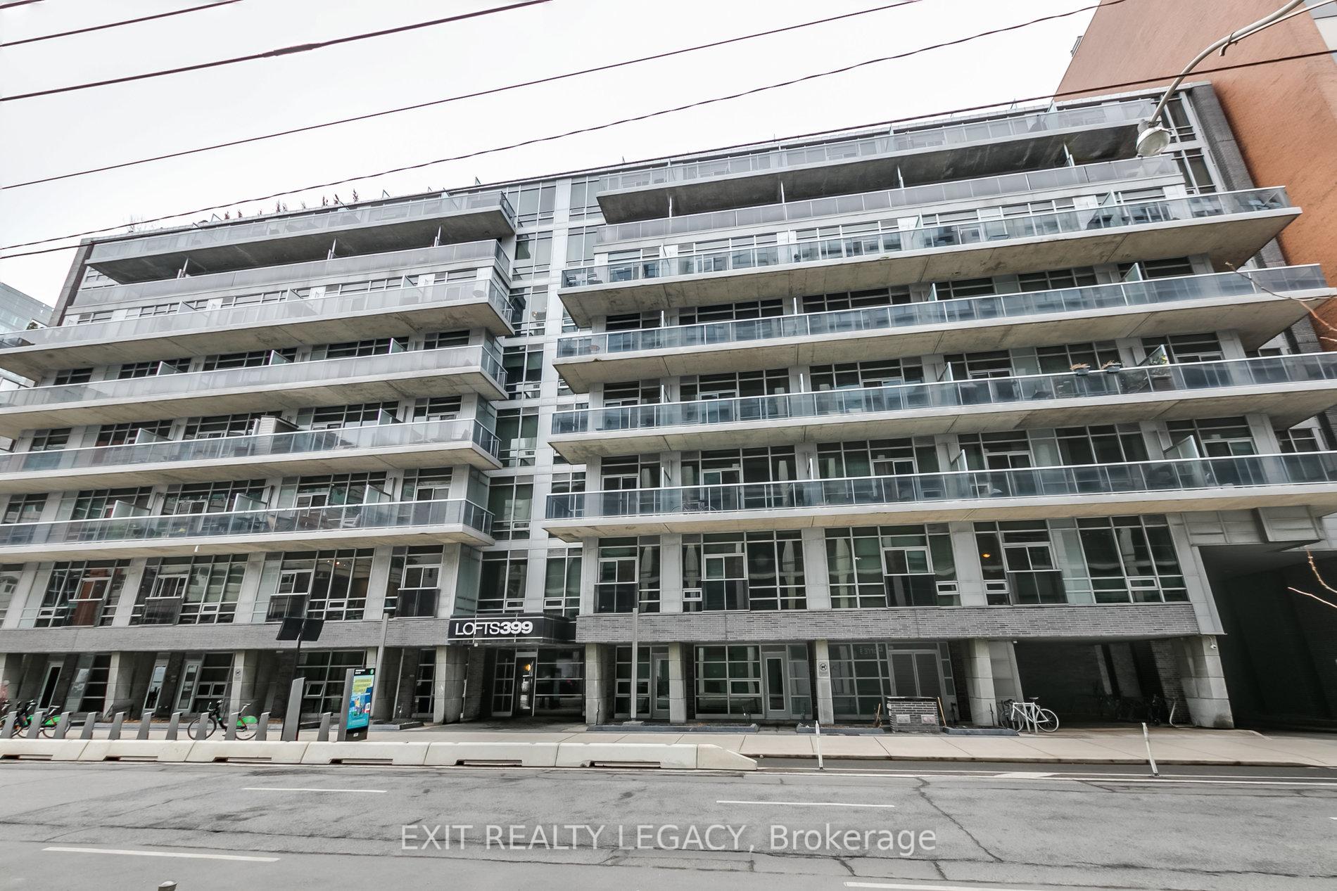 1 Bedroom Condo at 399 Adelaide,  Toronto For sale