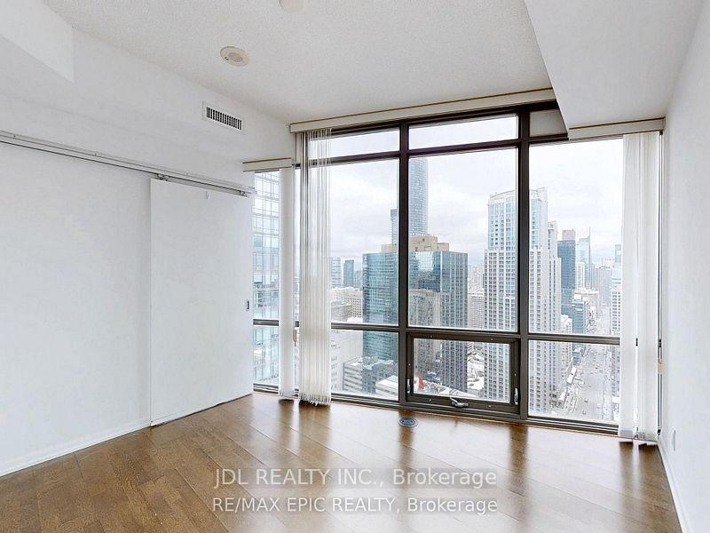 2 Bedrooms Condo at 832 Bay, Toronto For sale