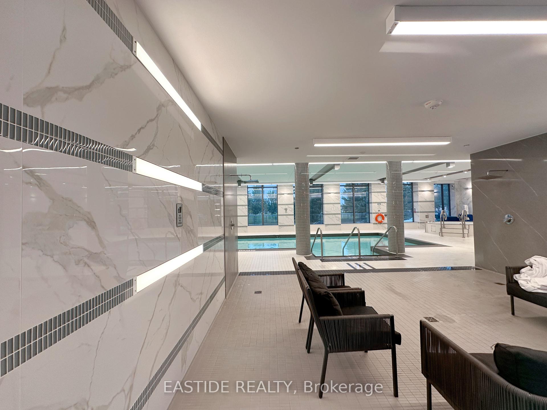 2 Bedrooms Condo at 36 Forest Manor, Toronto For sale