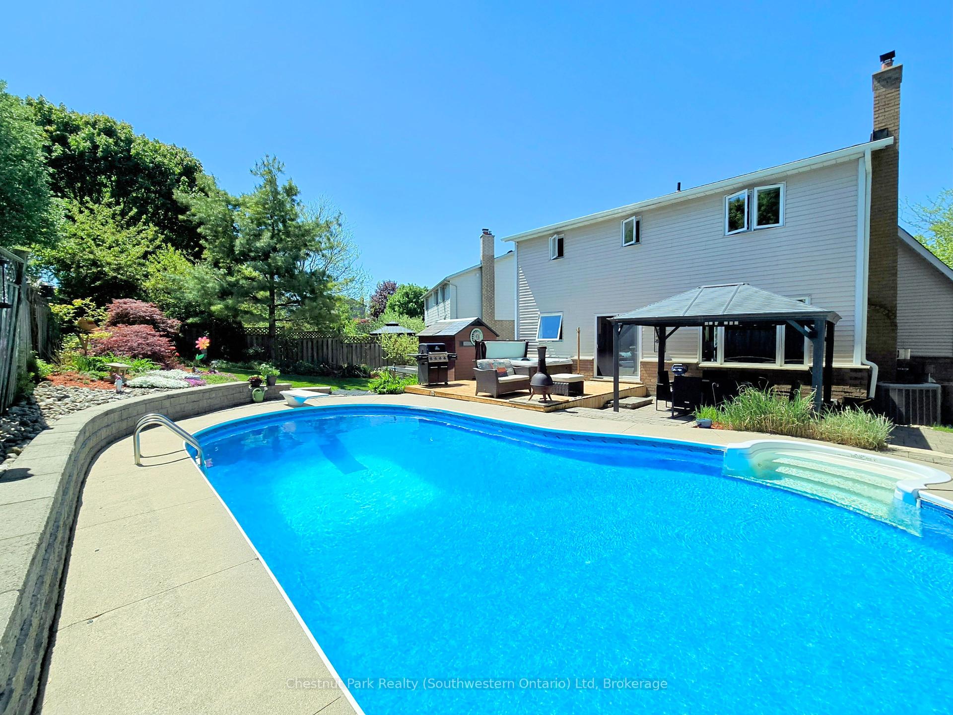 39 Celia Crescent, Guelph, ON N1G 4R4