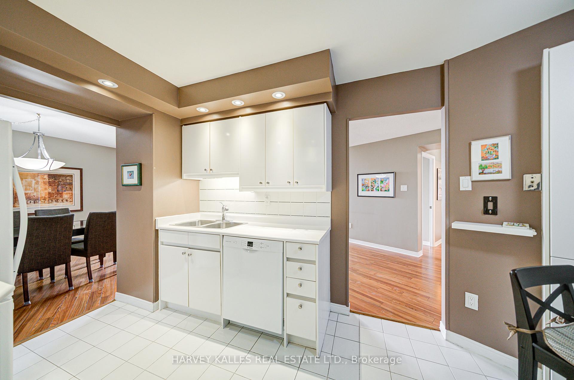 7250 Yonge Street 804