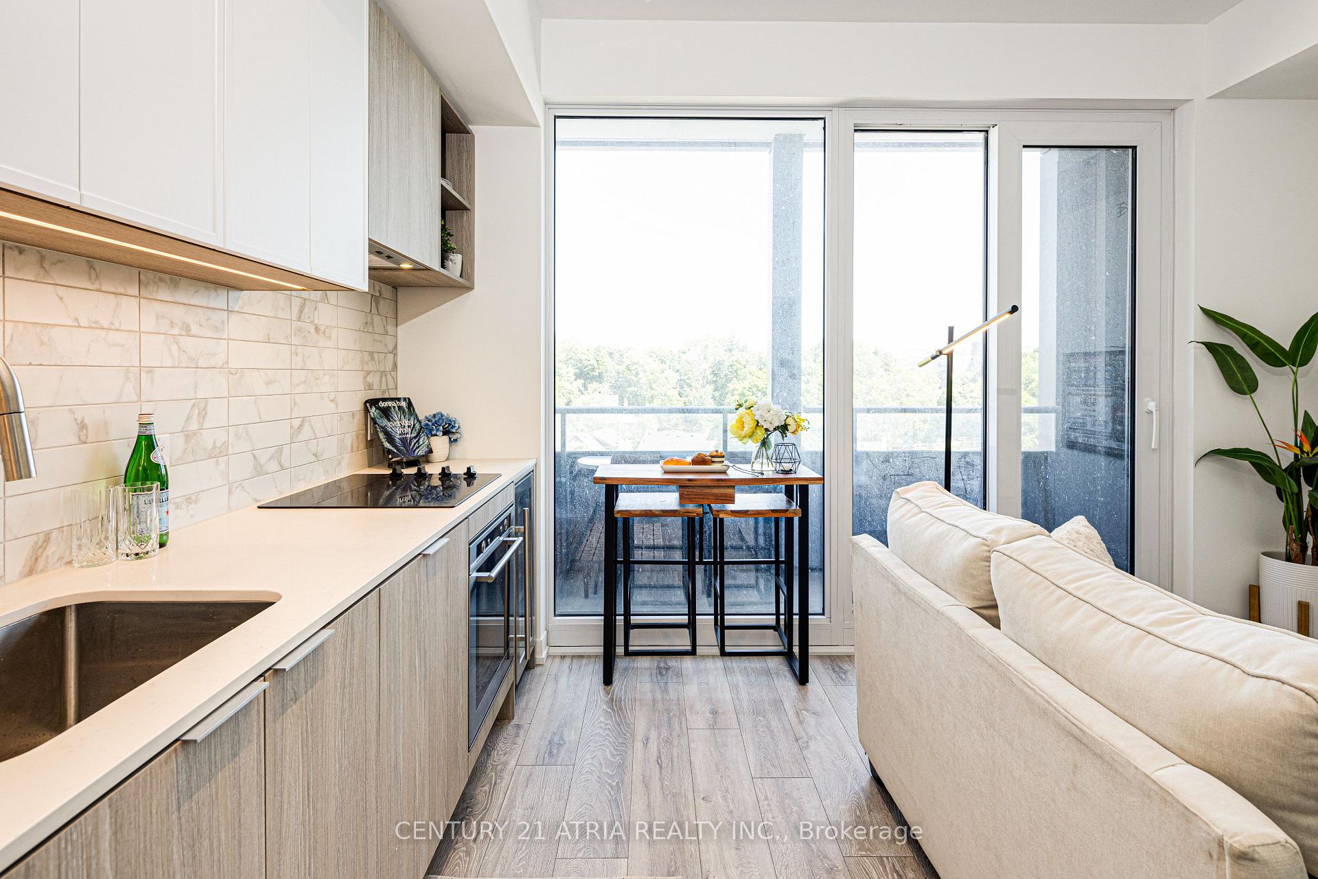 1 Bedroom Condo at 2020 Bathurst,  Toronto For sale