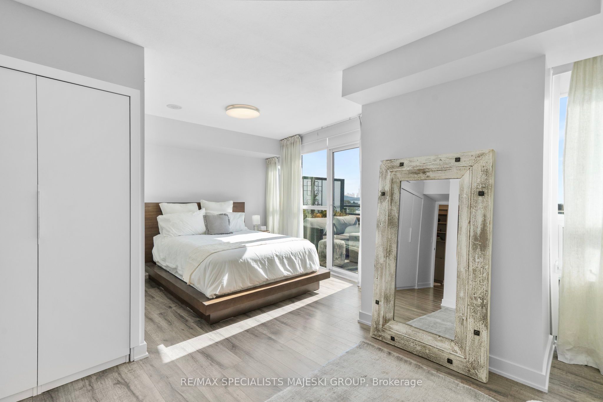 11 Superior Avenue, #706