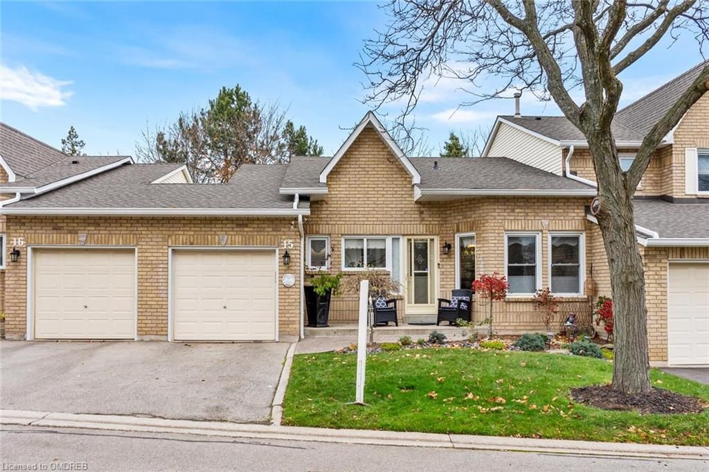 2155 DUNCASTER Drive Unit# 15 Burlington Ontario L7P 4R4