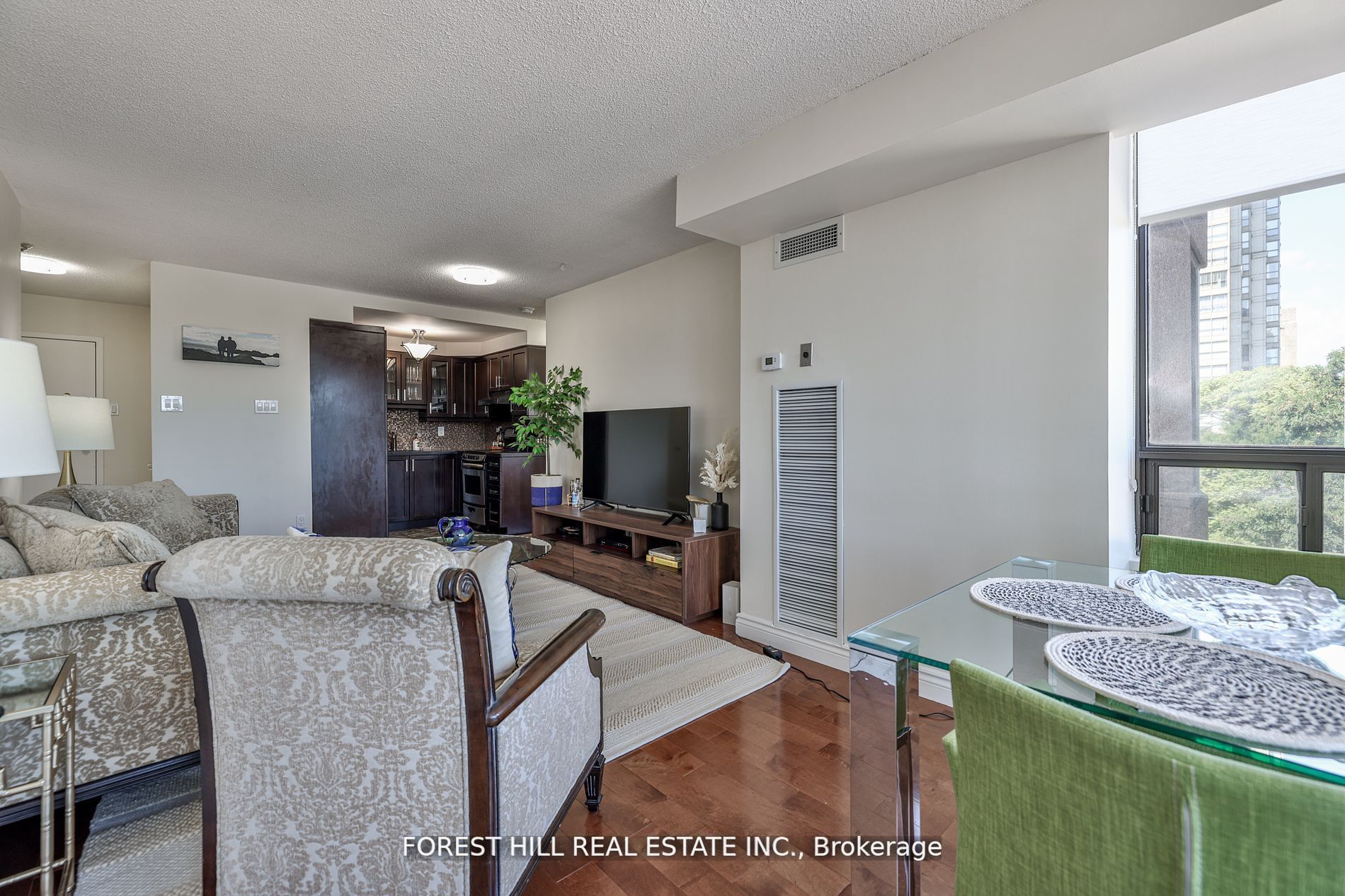 117 Gerrard Street, #503