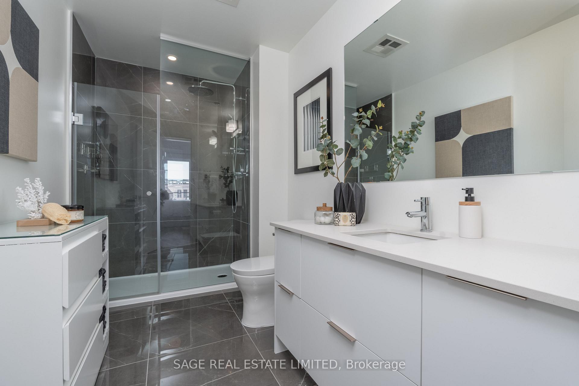 2 Bedrooms Condo at 495 Logan, Toronto For sale