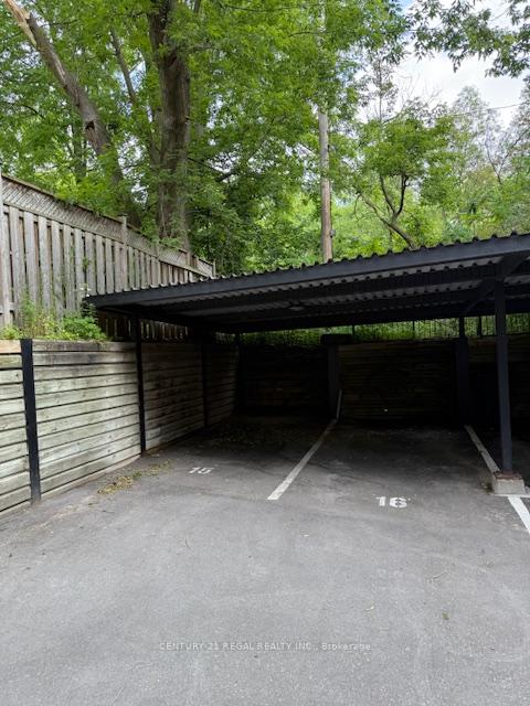 2 Bedrooms Condo at 93 Douglas, Toronto For sale