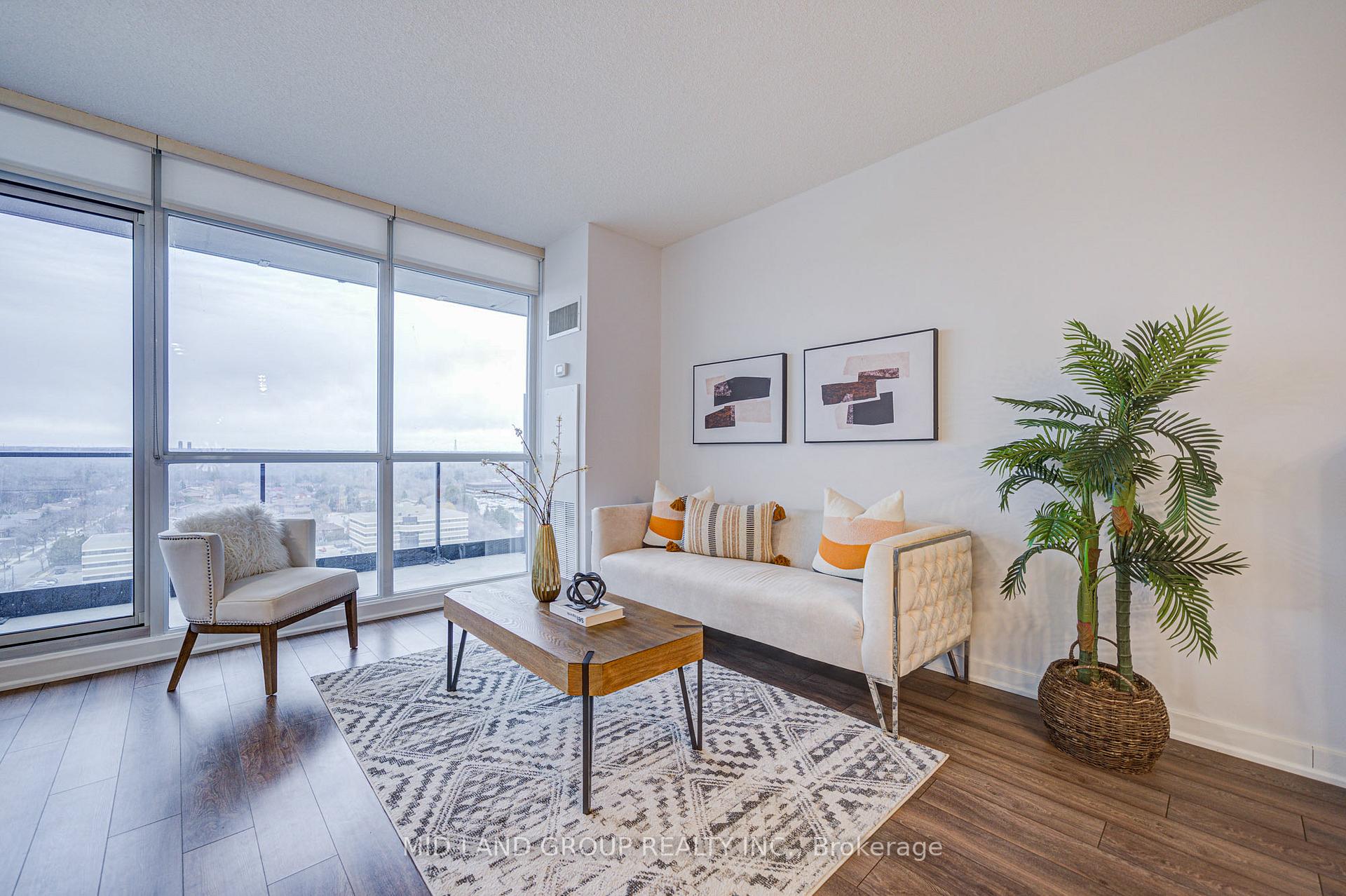 3 Bedrooms Condo at 29 Singer,  Toronto For sale