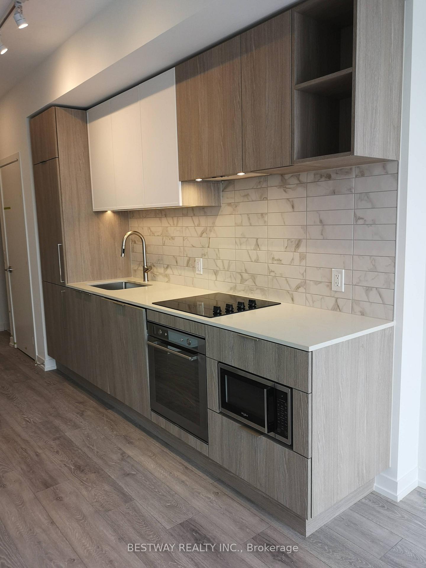 Condo at 2020 Bathurst,  Toronto For sale