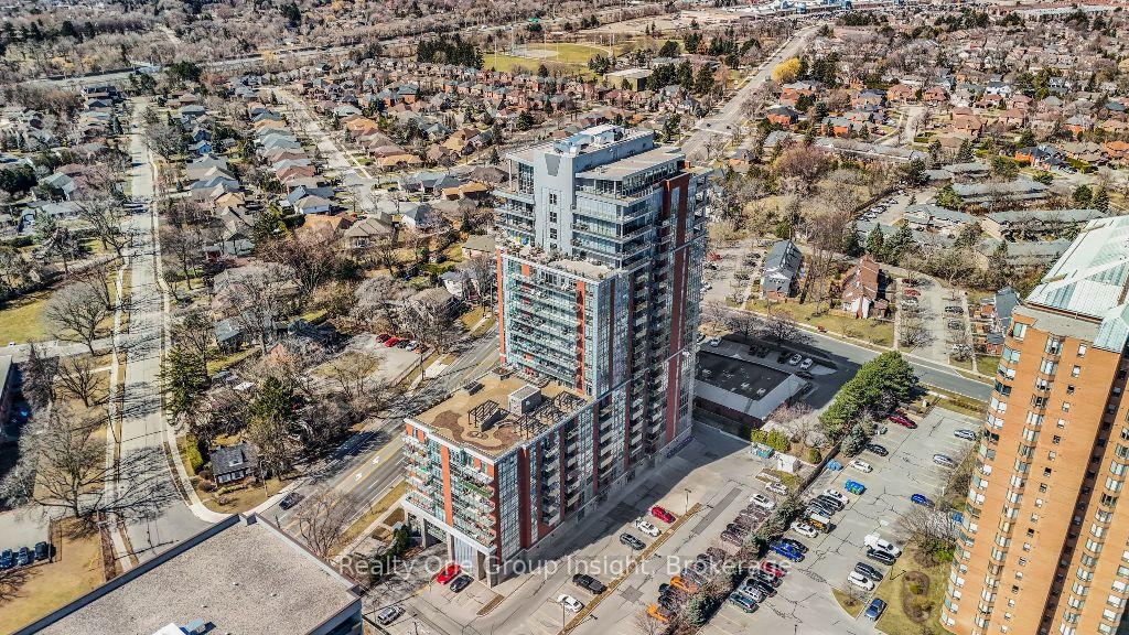 1 Bedroom Condo at 551 Maple,  Burlington For sale