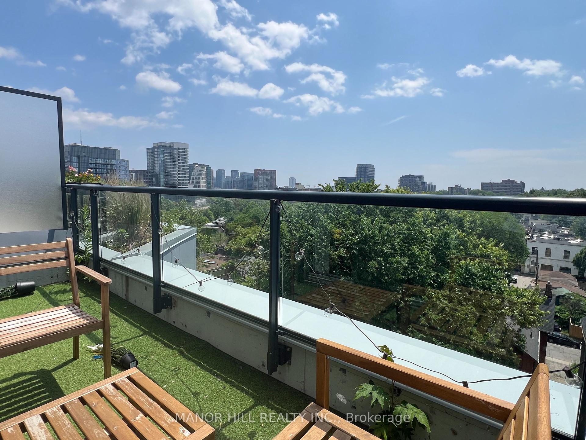 1 Bedroom Condo at 57 Brock, Toronto For sale