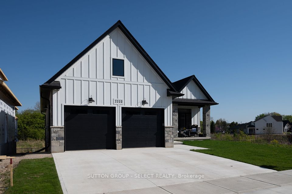2222 Linkway Boulevard, London South, ON N6K 0K9