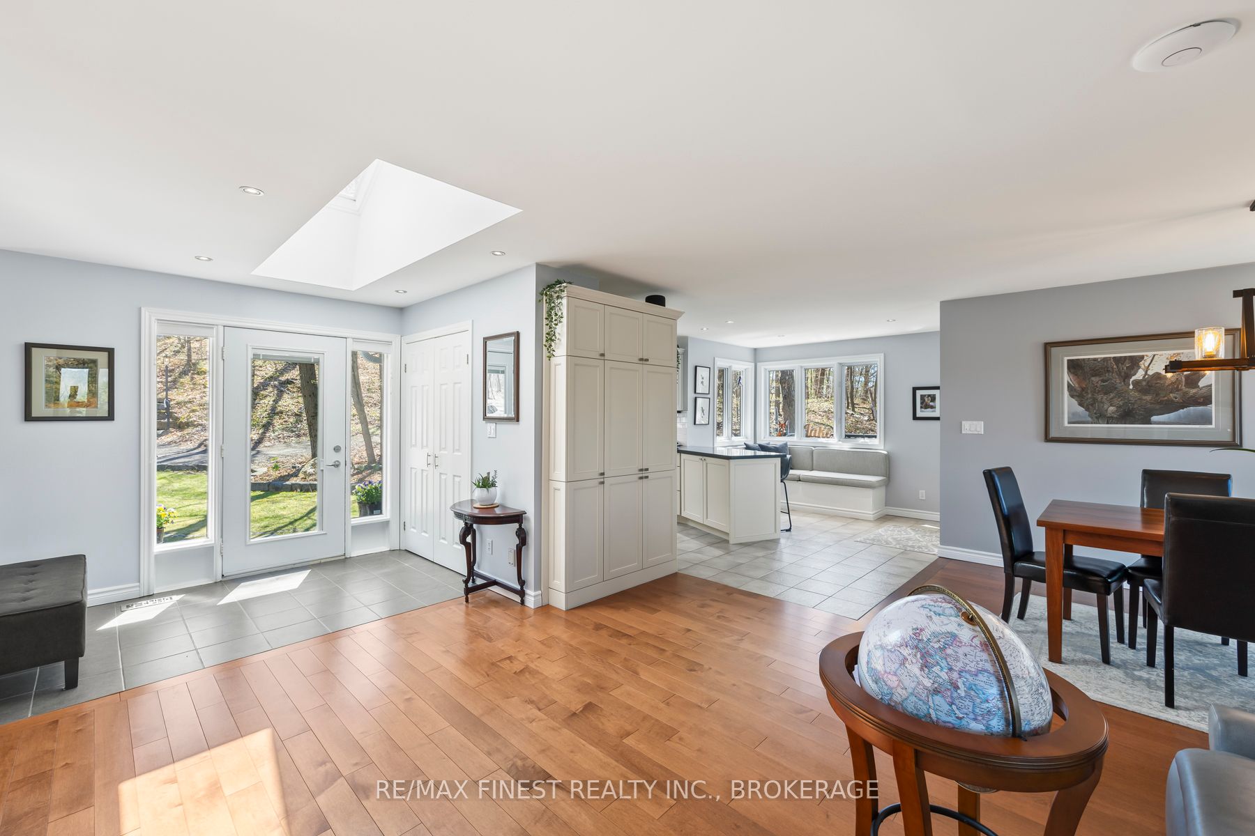 1150 Deer Park Lane