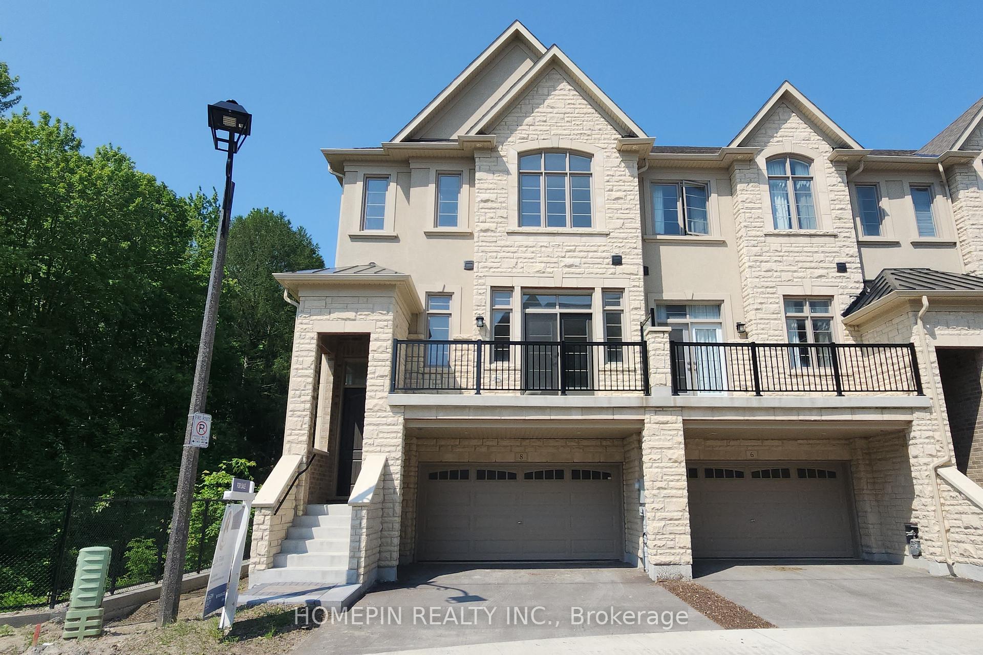 8 Gardeners Lane, Markham, ON L6C 3L5