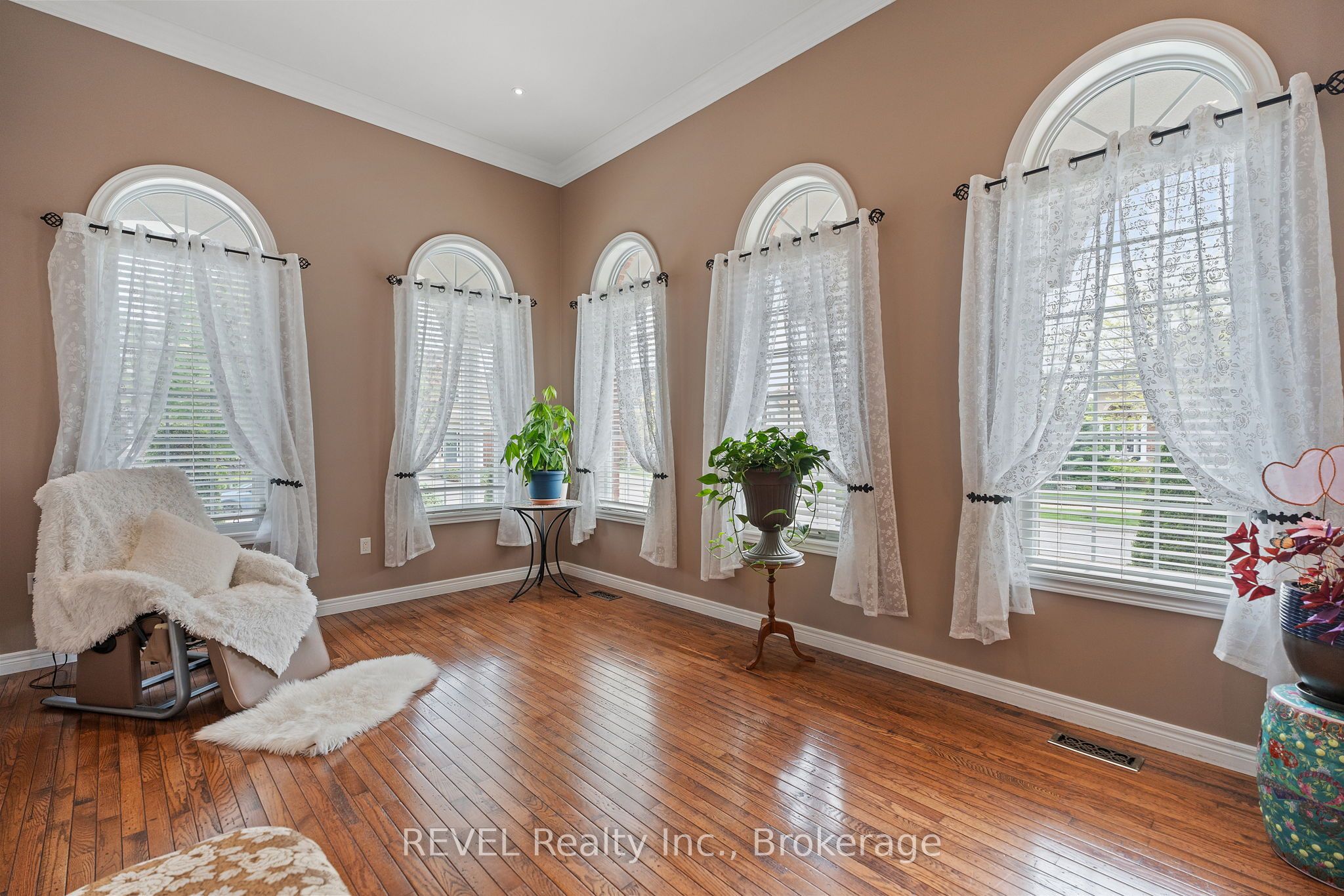 42 Vinifera Drive