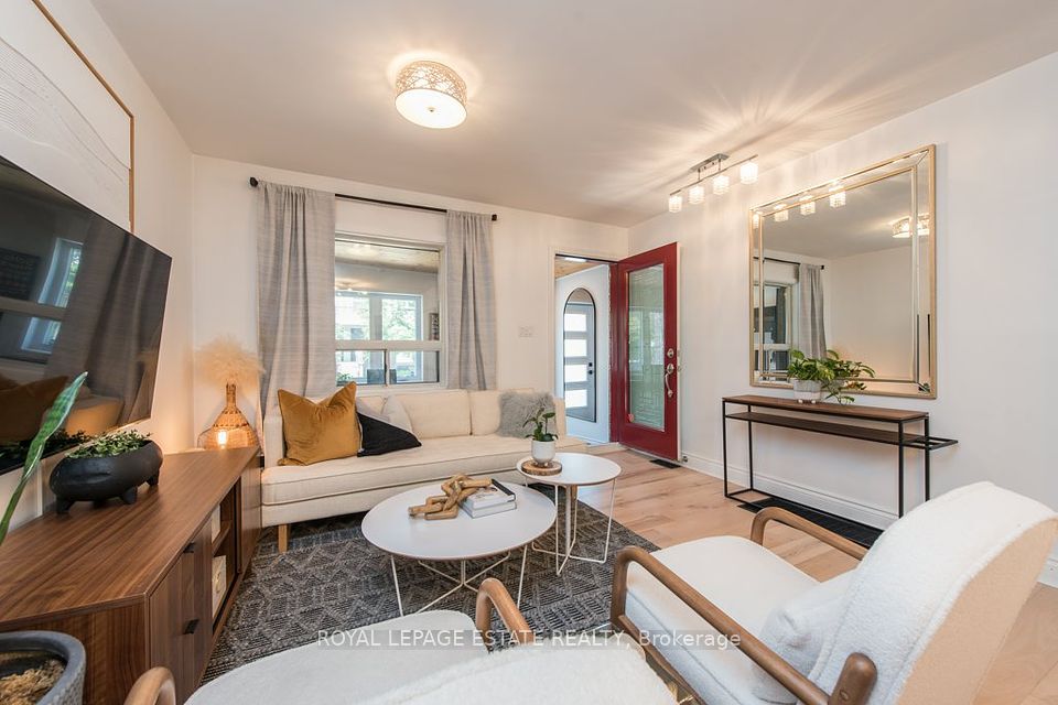 2311 Gerrard