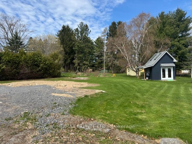 8 Rogers Street, Prince Edward County, ON K0K 2T0