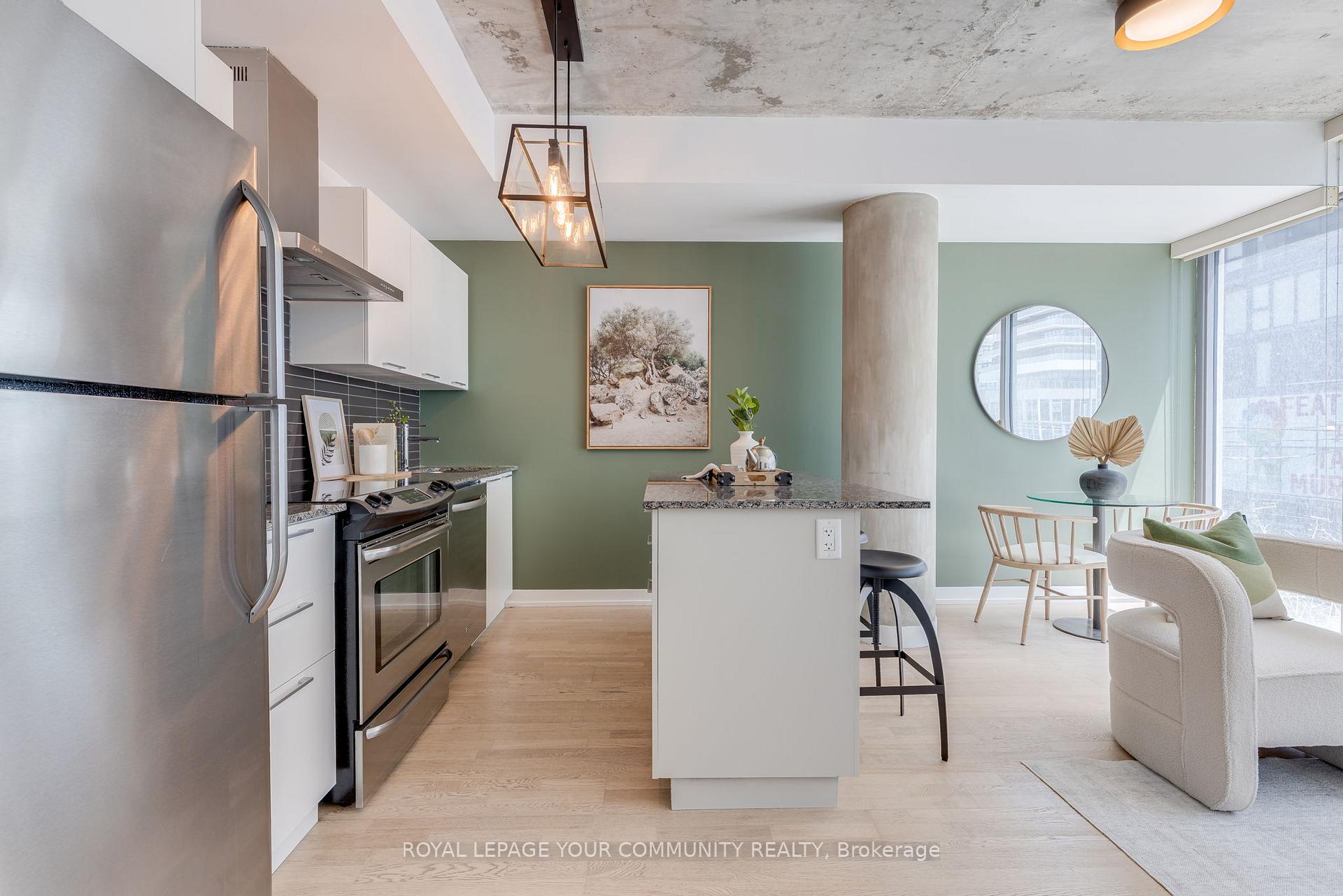 1 Bedroom Condo at 650 King, Toronto For sale