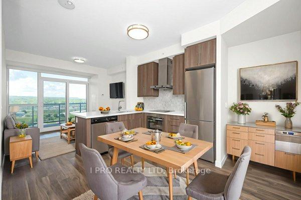 2 Bedrooms Condo at 2087 Fairview, Burlington For sale