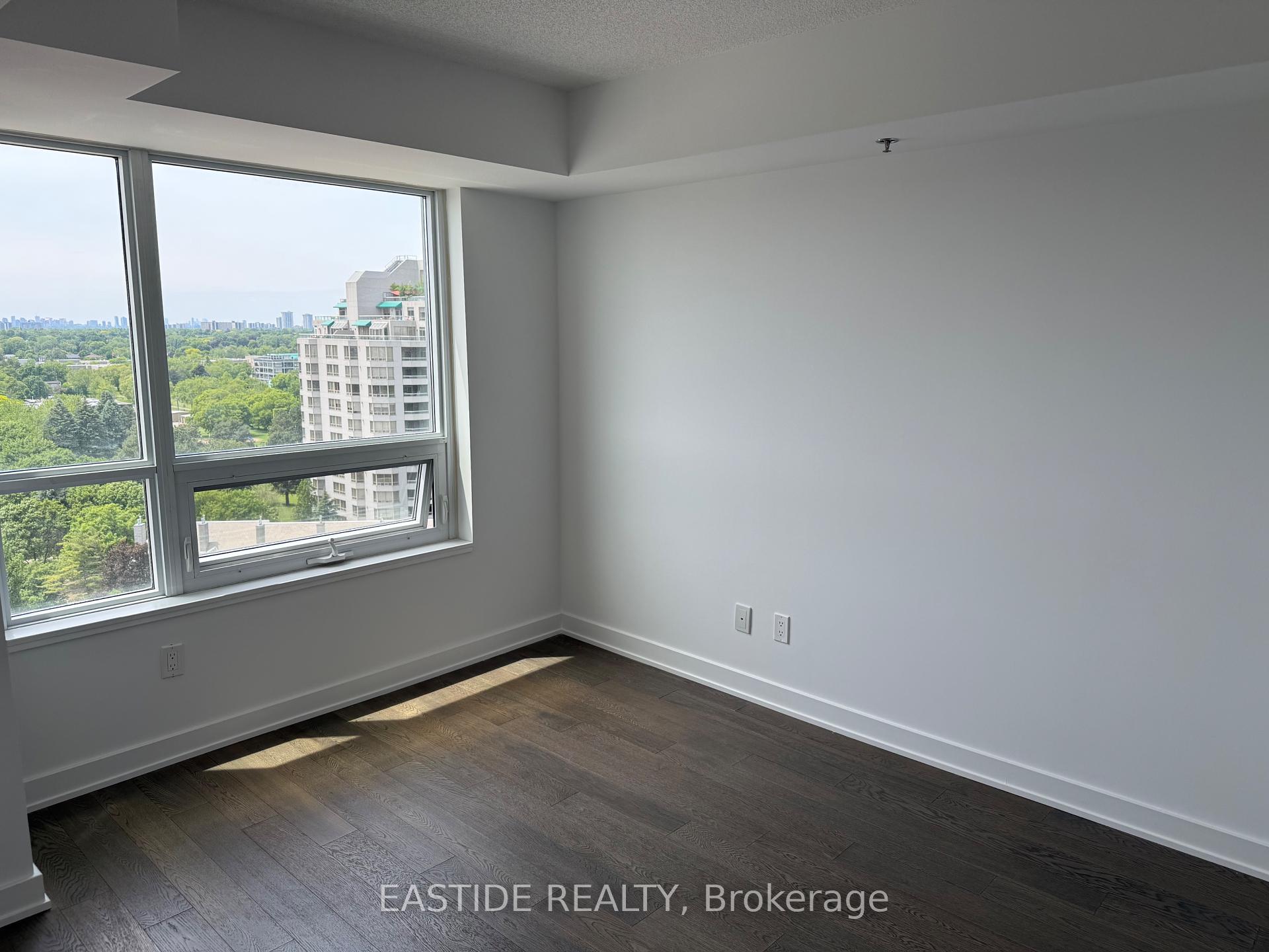 3 Bedrooms Condo at 185 Bonis, Toronto For sale