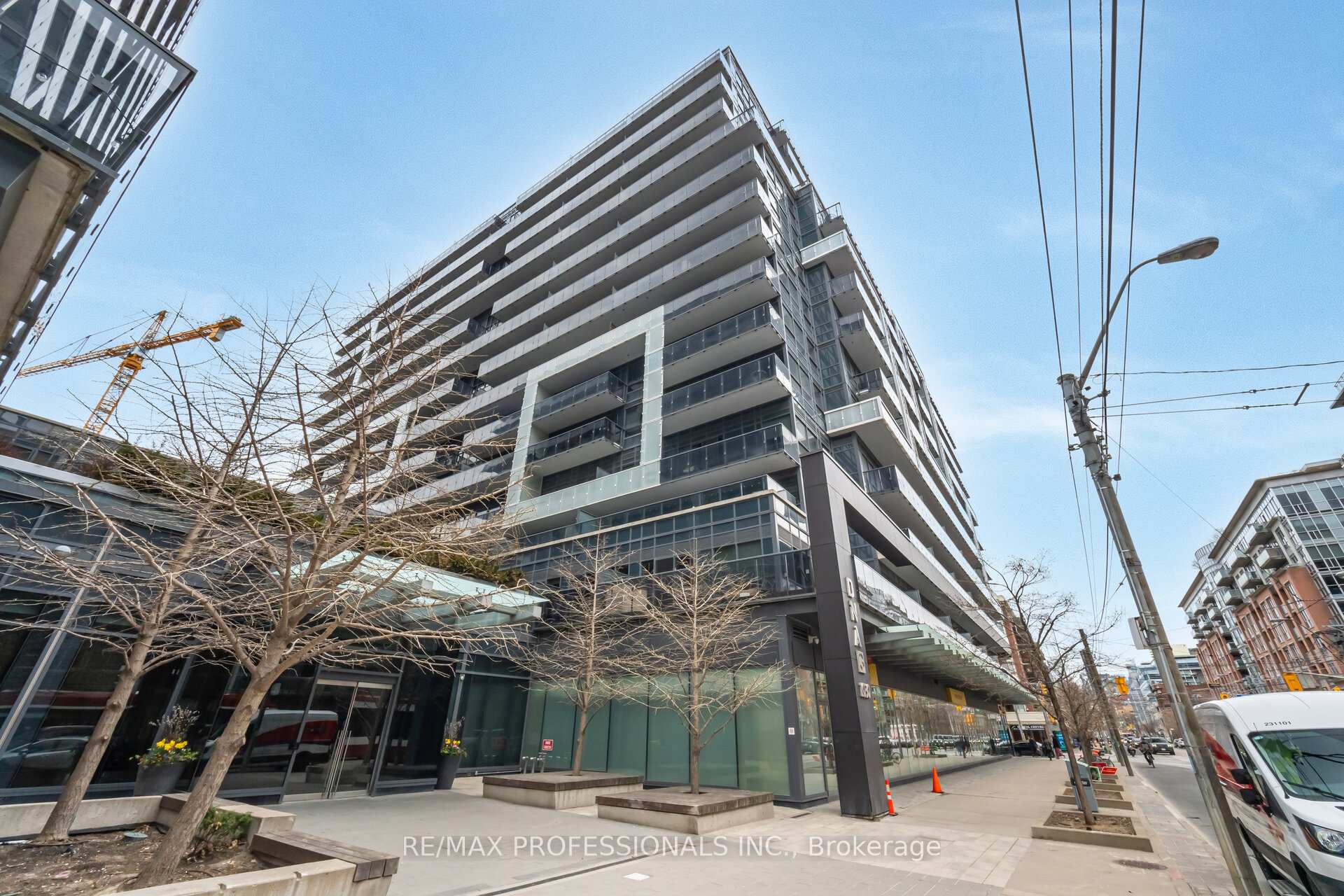 2 Bedrooms Condo at 1030 King, Toronto For sale