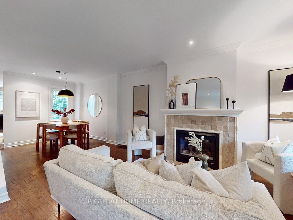 18 Kingsmount Park