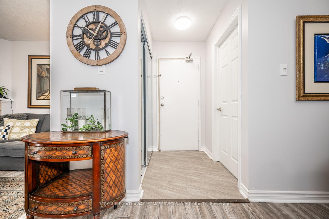3 Bedrooms Condo at 1450 Glen Abbey,  Oakville For sale