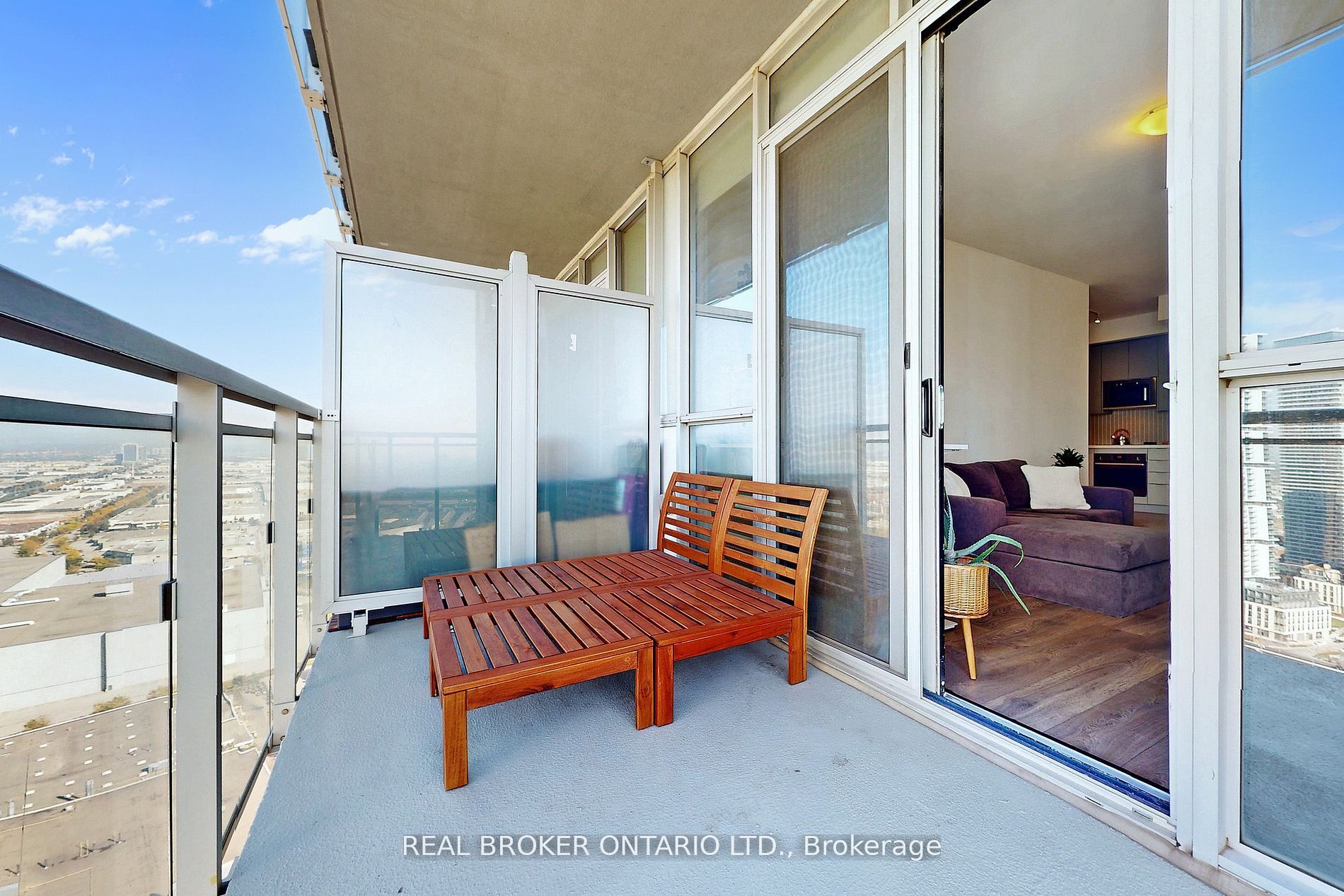 2908 Highway 7 Road, #3204