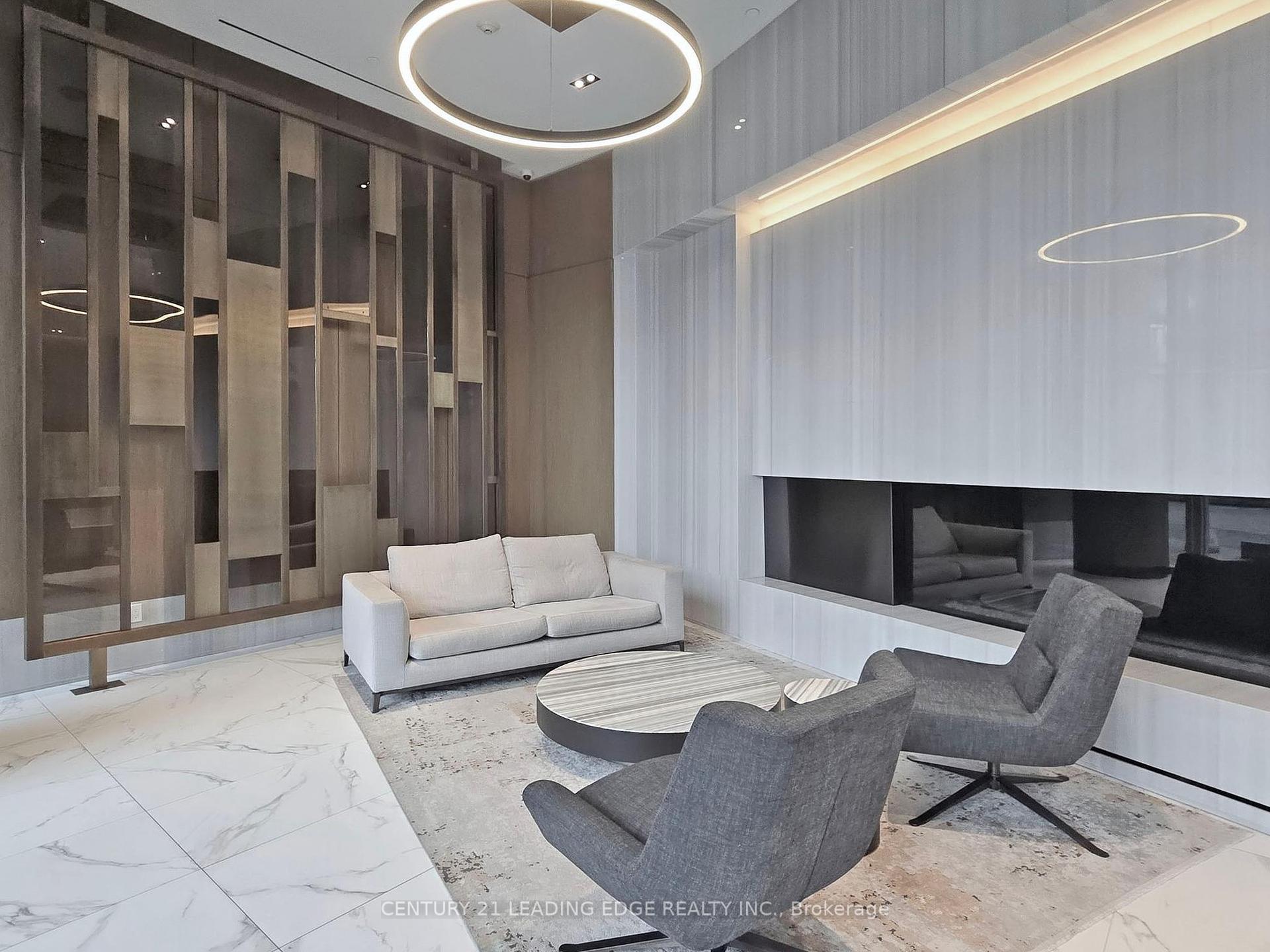 1 Bedroom Condo at 15 Queens,  Toronto For sale