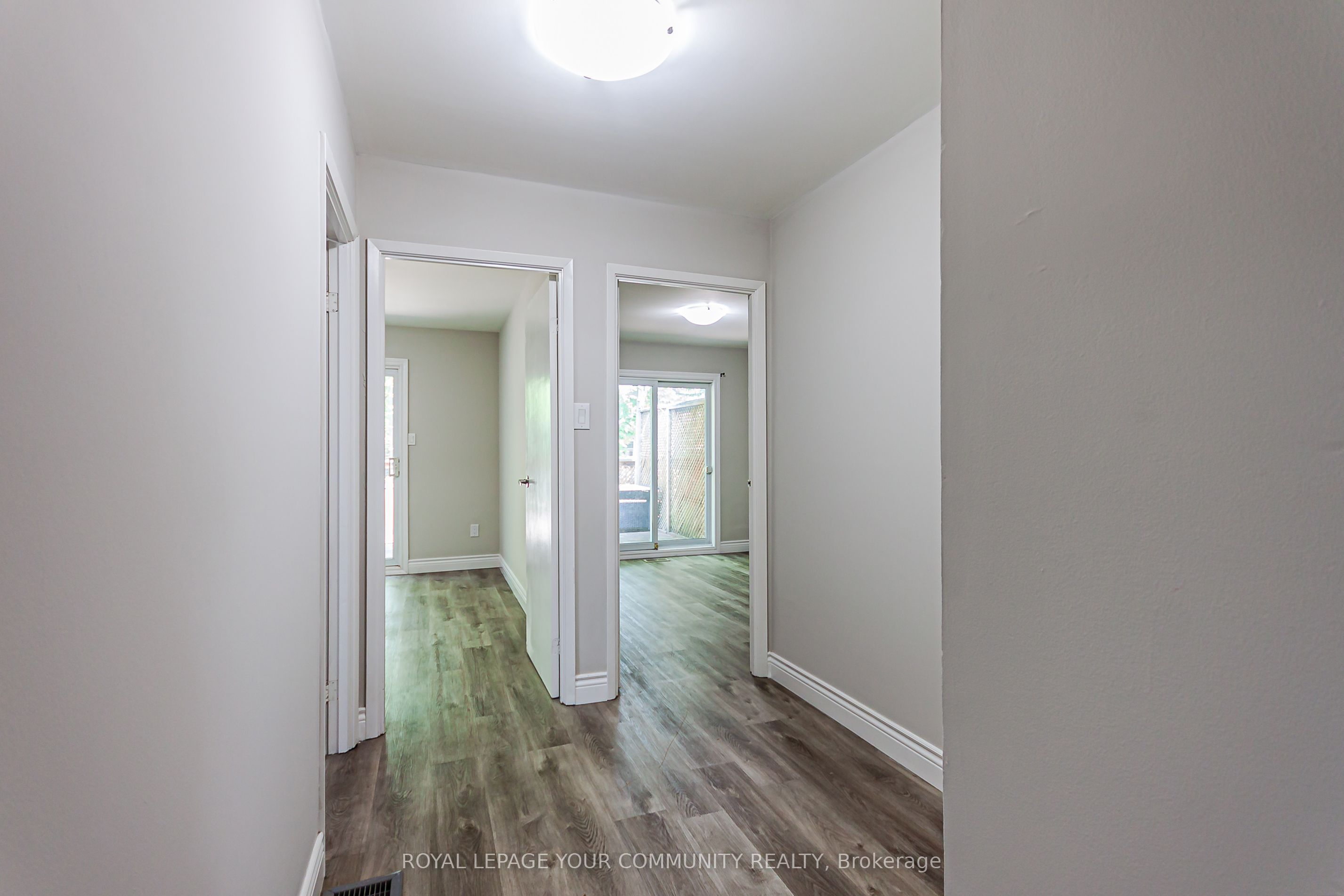 21 Ashdale Court