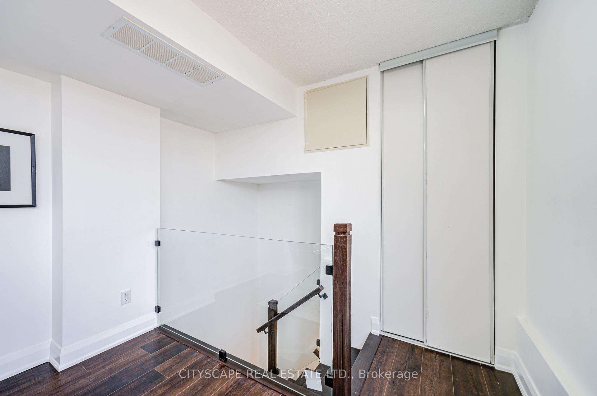 3 Bedrooms Condo at 16 Foundry, Toronto For sale