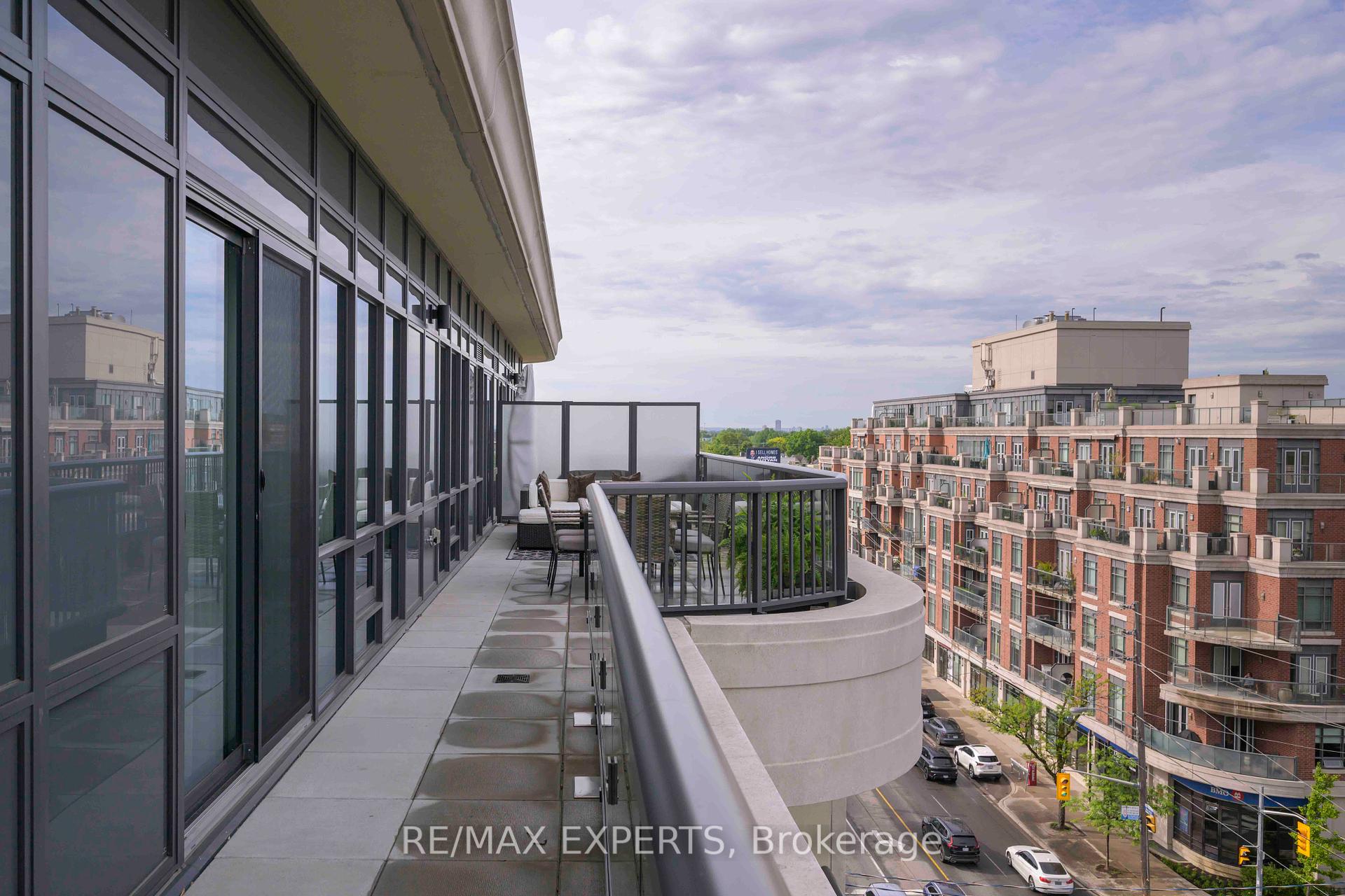 4 Bedrooms Condo at 1700 Avenue, Toronto For sale