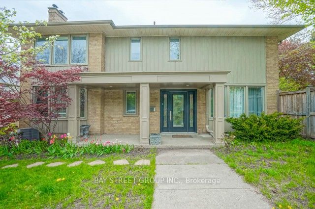 16 Overdale