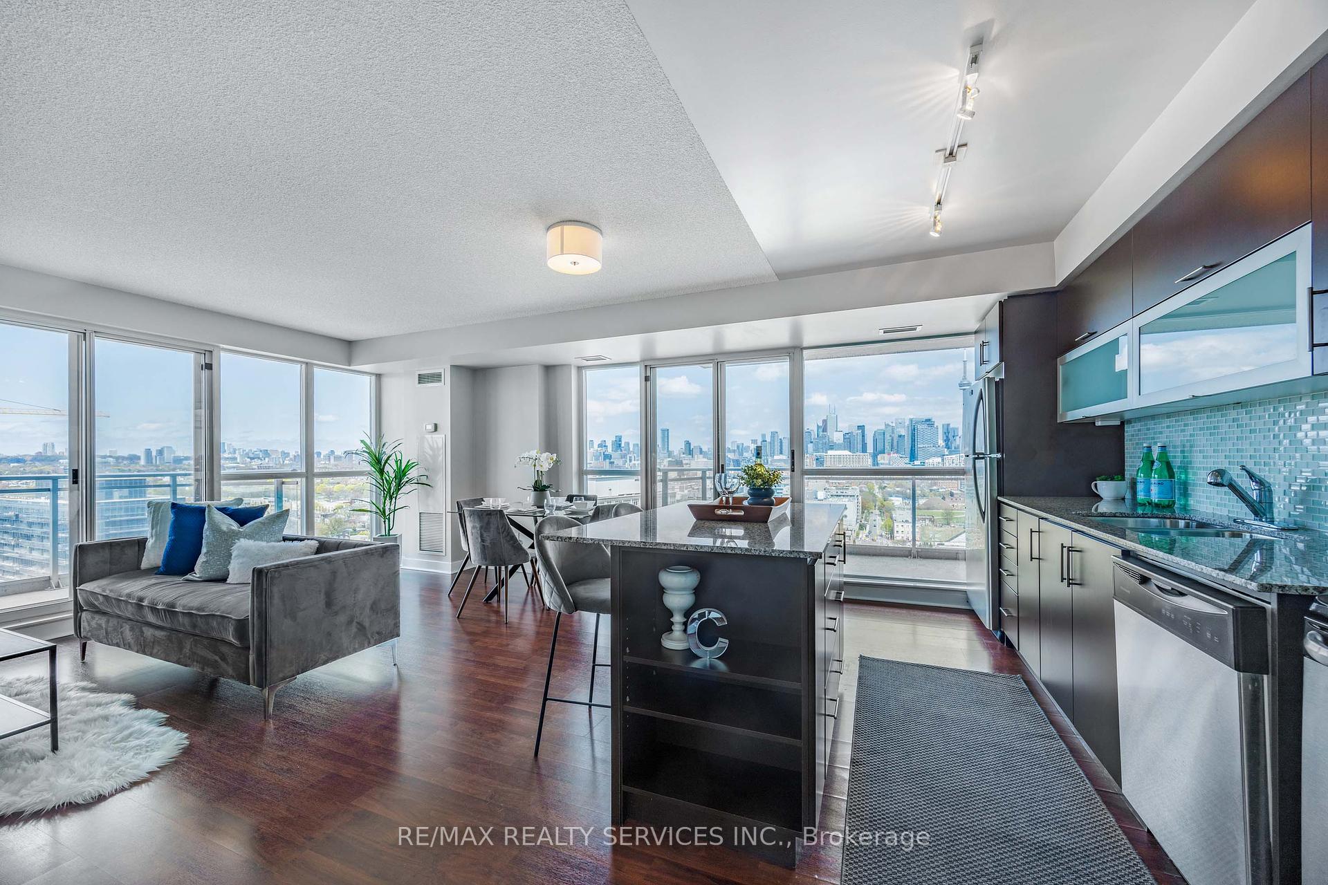 2 Bedrooms Condo at 100 Western Battery,  Toronto For sale