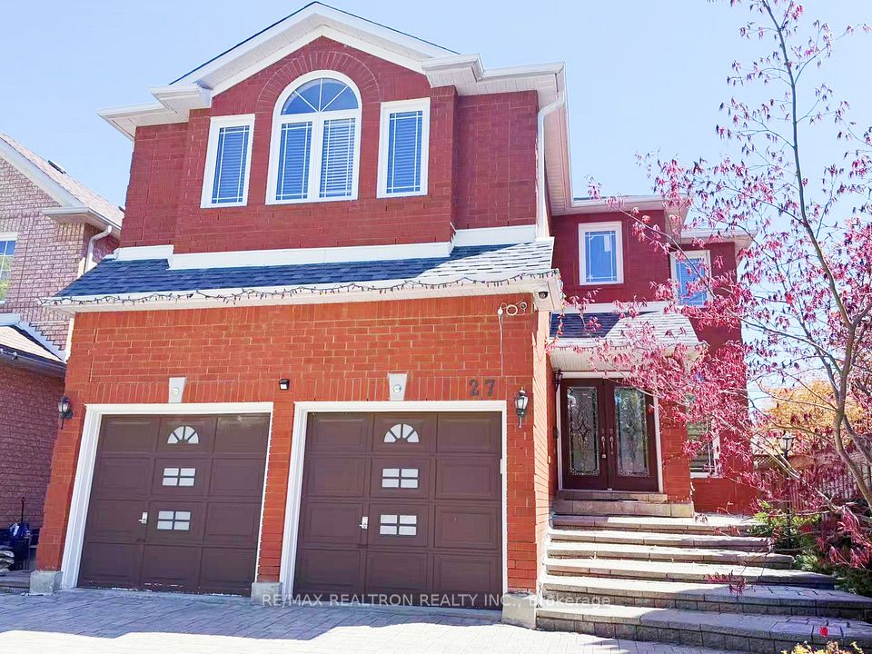 27 Fortune Crescent, Richmond Hill, ON L4S 1S5