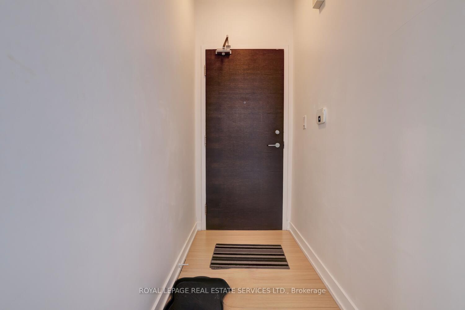 1 Bedroom Condo at 21 Iceboat,  Toronto For sale