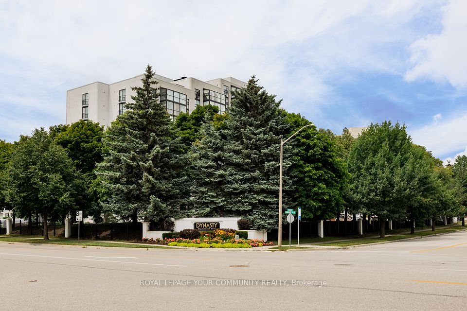 #304 - 20 Harding Boulevard, Richmond Hill, ON L4C 9S4