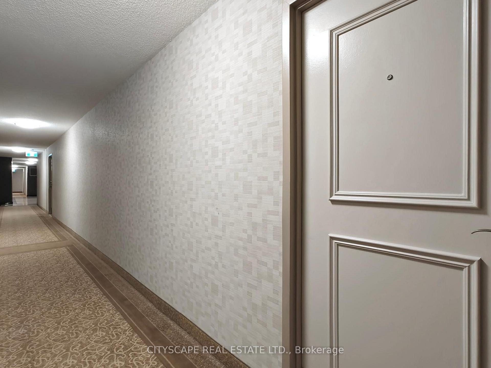 2 Bedrooms Condo at 1320 Mississauga Valley, Mississauga For sale